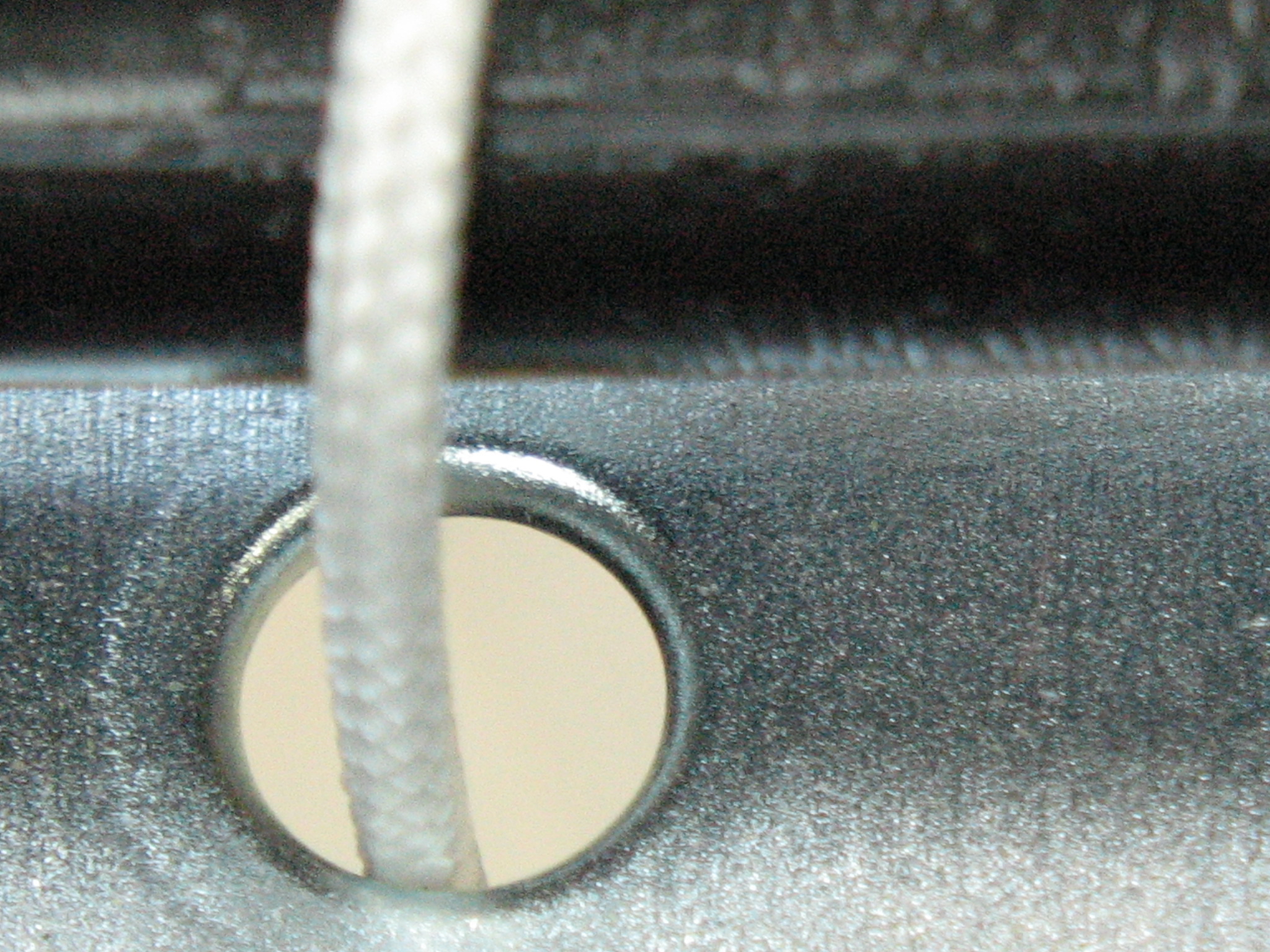 metal-insert-with-finished-edge